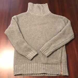 Comfy lululemon turtleneck sweater
